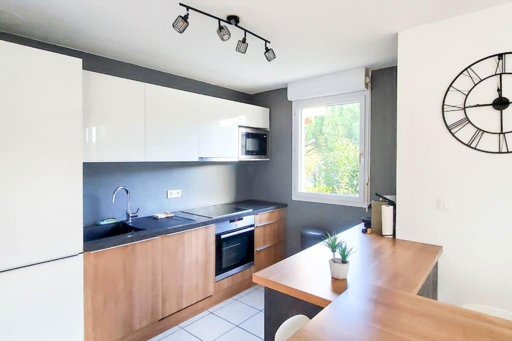 *Le Carpe Diem, Appartement 2 Chambres, Piscine, 2 Parking, Clim* มงต์เปอลิเยร์ ภายนอก รูปภาพ